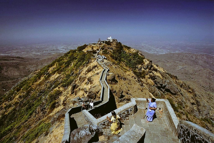 girinar parvat ( the bharatvarsh wall ) - Gujarat !!