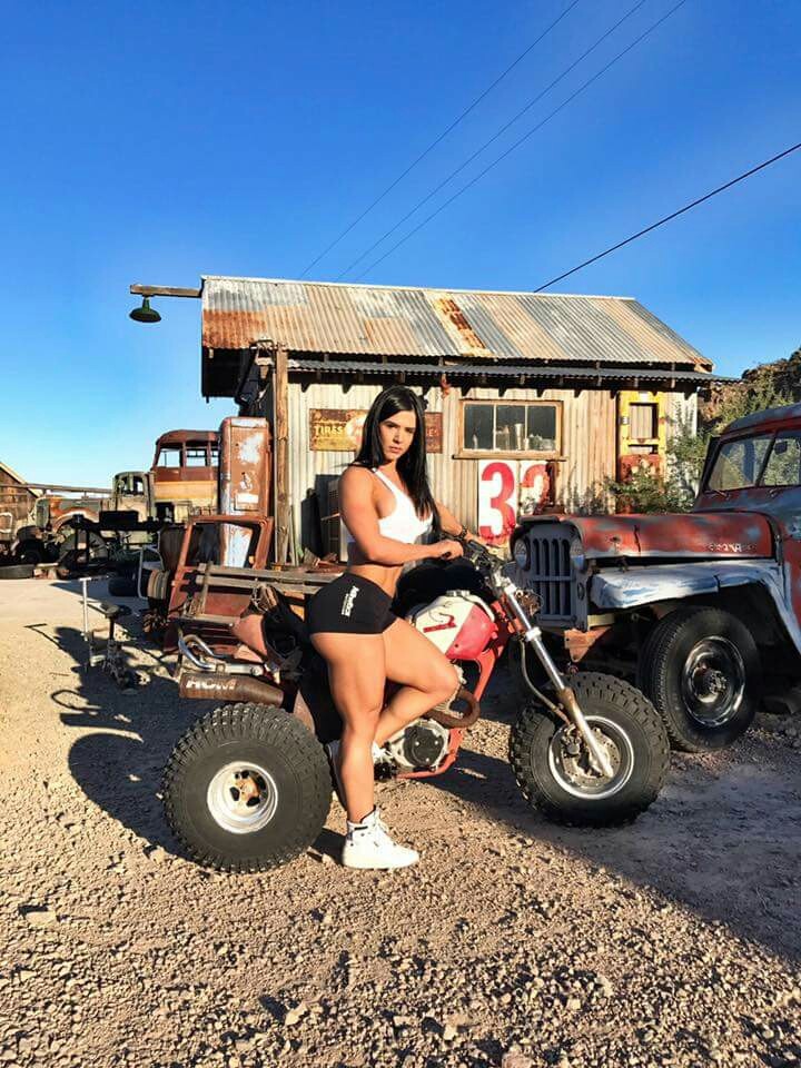 Modelo Sexy Motocicleta