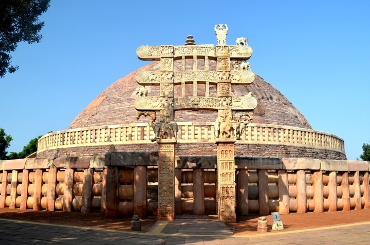 Famous Sanchi Stupa & Temple..