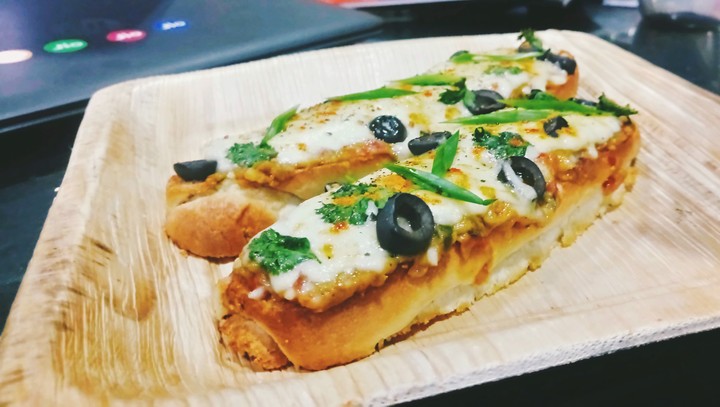 garlic cheese toast