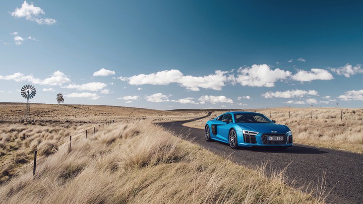 Audi V10