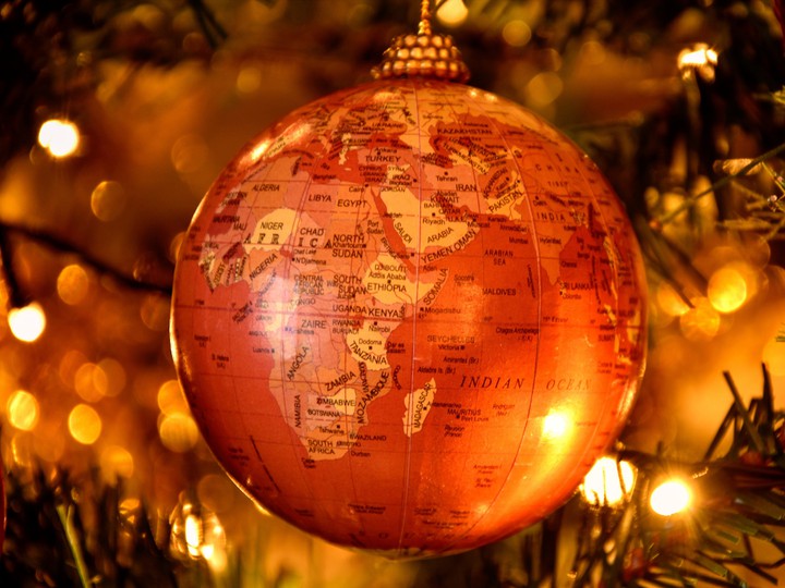 Travelling around the tree!