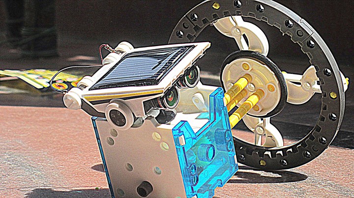 mr. robo
