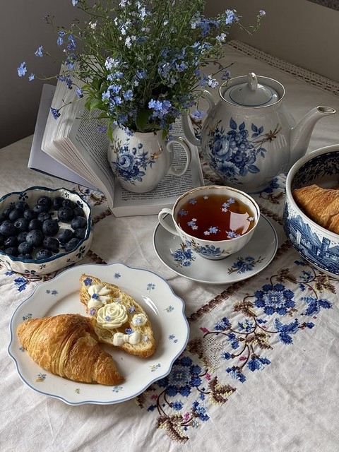 Serveware, Still_life, Basket