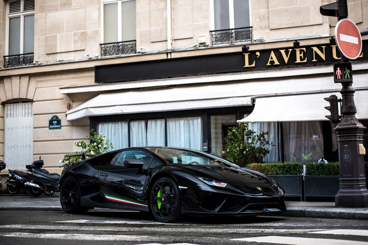 Lamborghini Huracan Performante