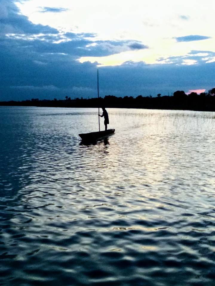 CALM AND QUIET LAKES