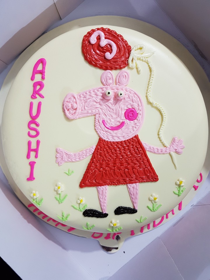 Peppa pig cake