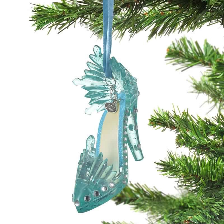 THE CRYSTAL SHOE OF ELSA