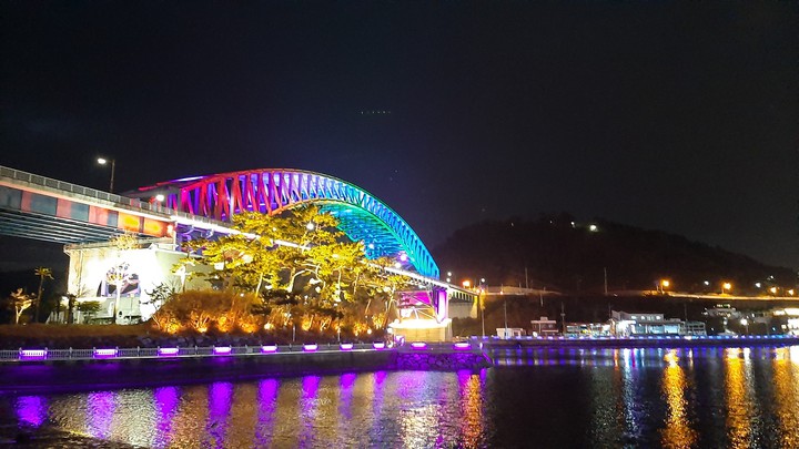 bridge