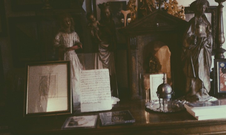 Oreste's Room...