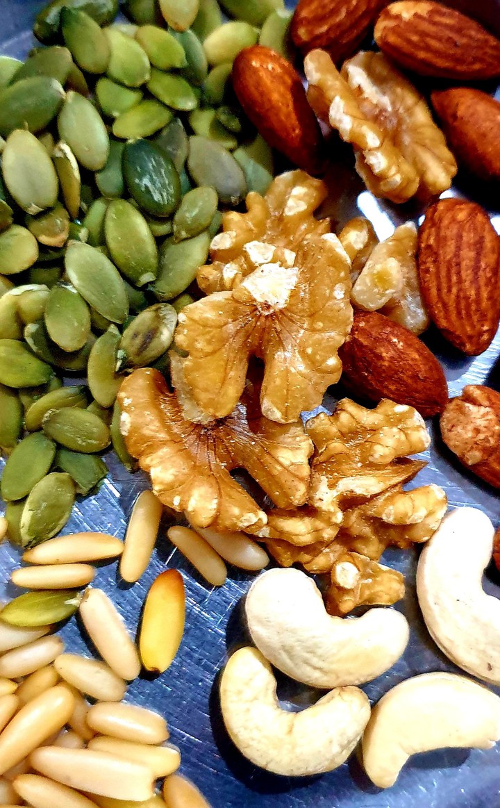 Nutz for HeaLth