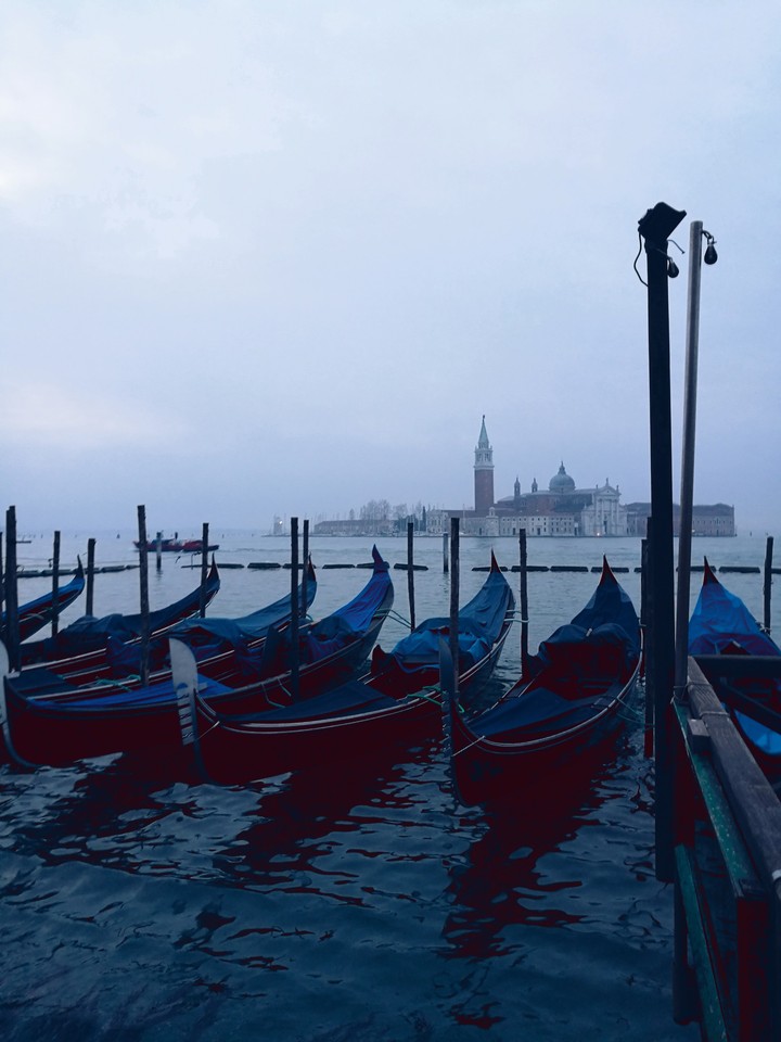 venice 6 a.m.