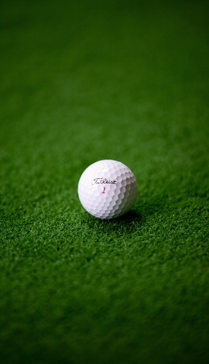 Golf Lawn