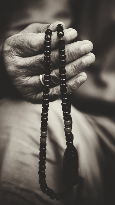 pray