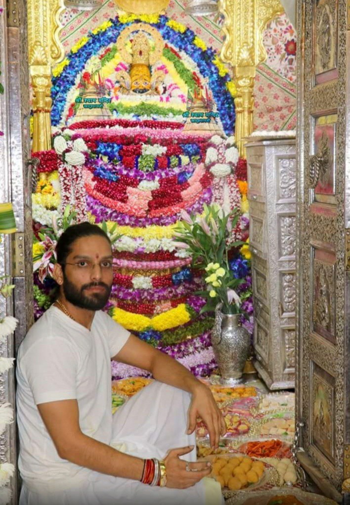 pujari khatu shyam ke