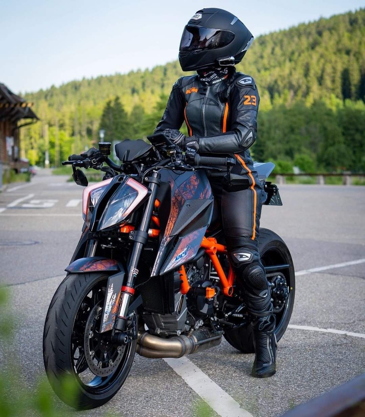 Super Duke