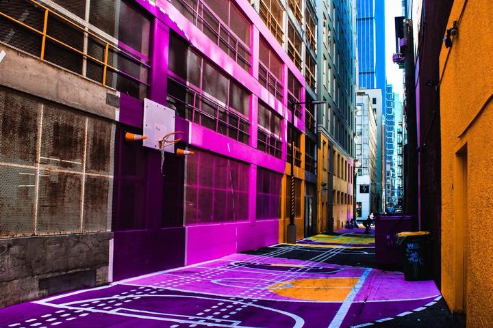 pink alley.