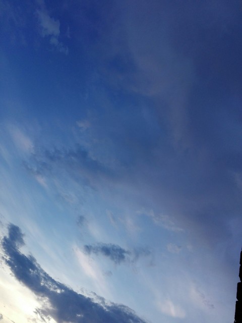 cielo clouds