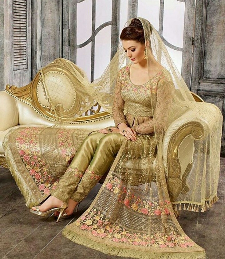 a nice Indian woman cloth❤