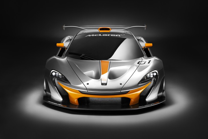McLaren p1 gtr
