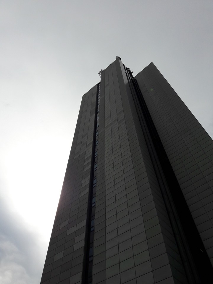 Skycraper