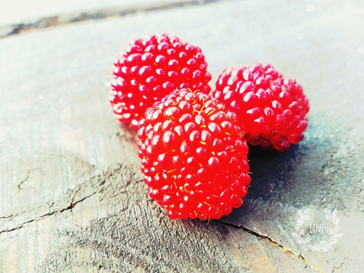 strawbeery and raspbeery