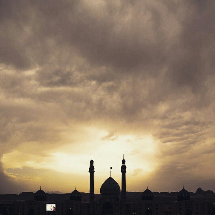 (اللهم عجل لولیک الفرج)