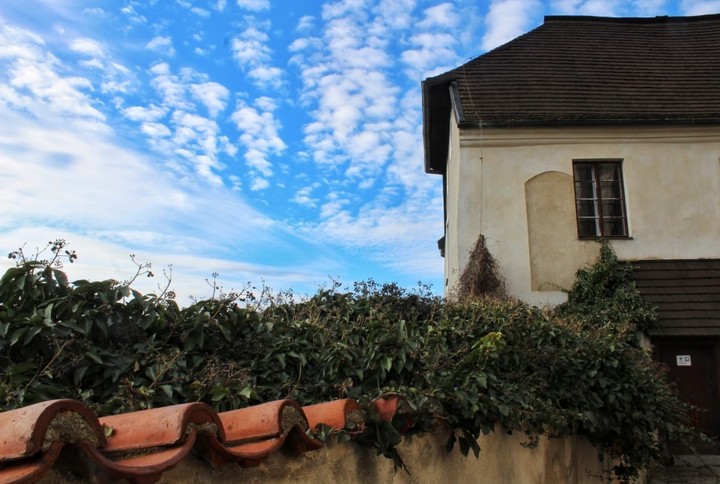 house on hill