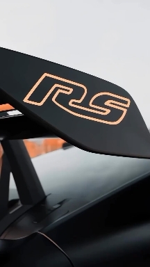 GT