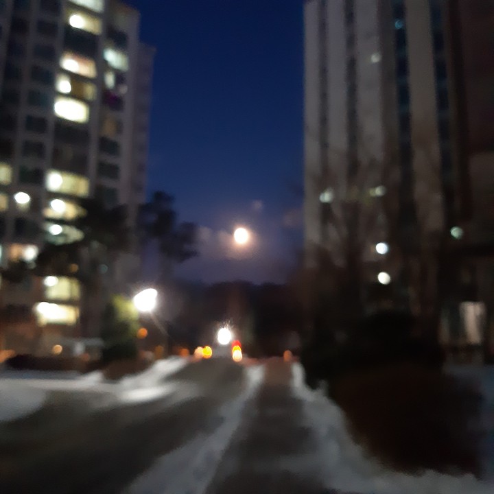 달