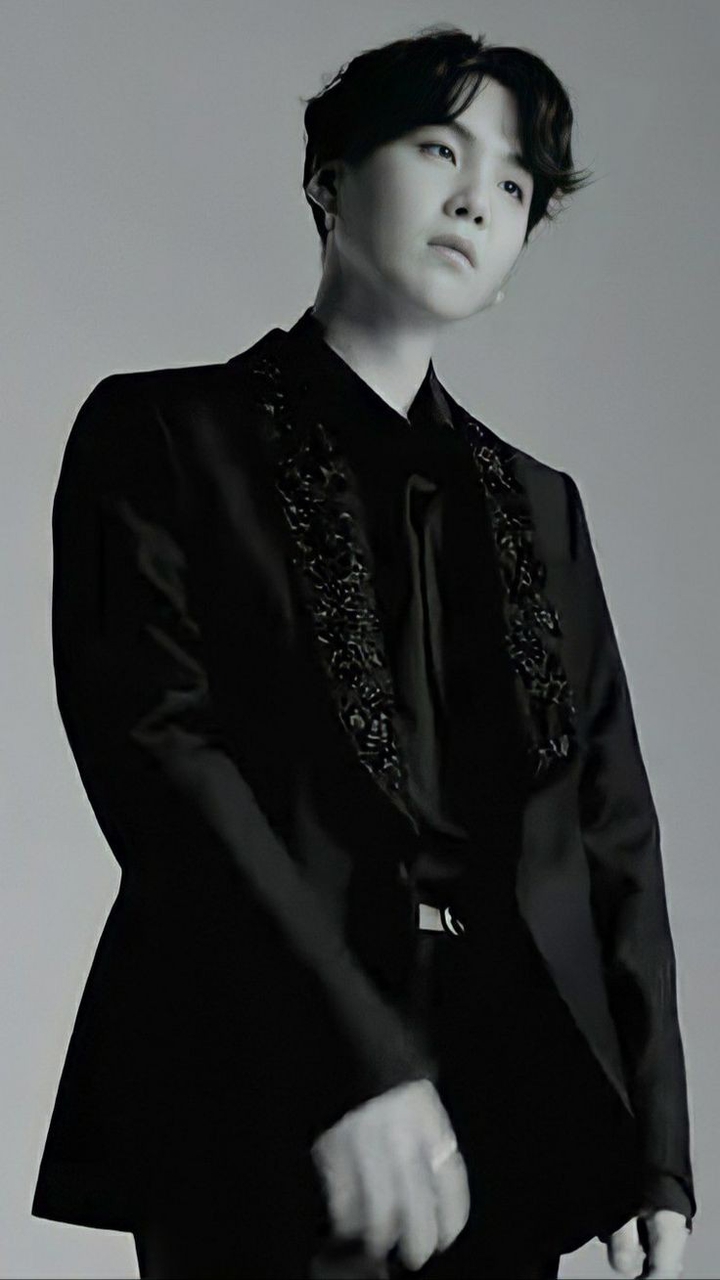 SUGA