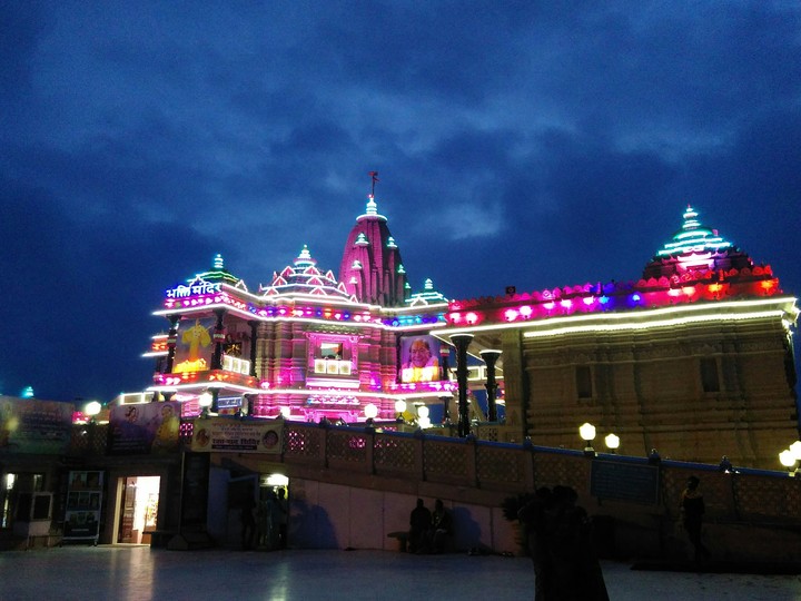 prem mandir at night