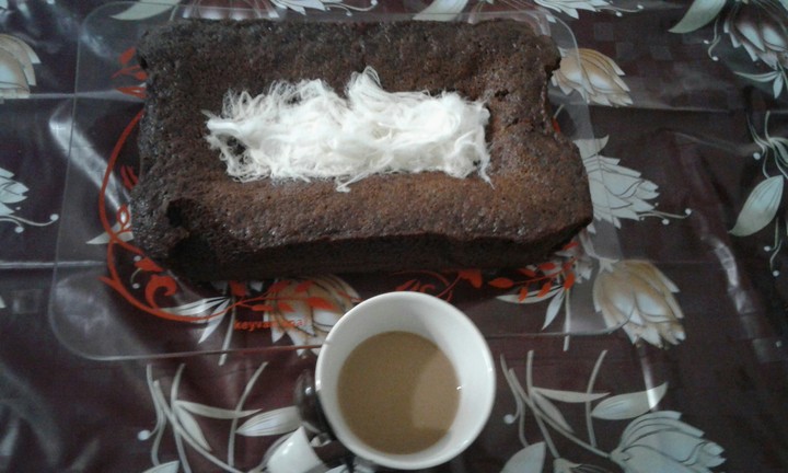 deliciouscoffee cake with cotton candy with coffee