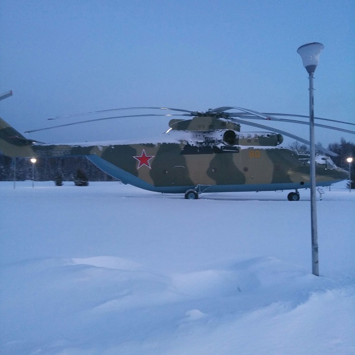 вертолет