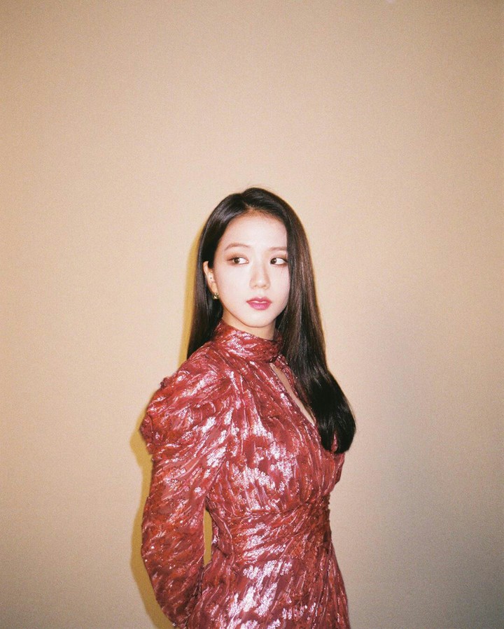 poat by Jisoo