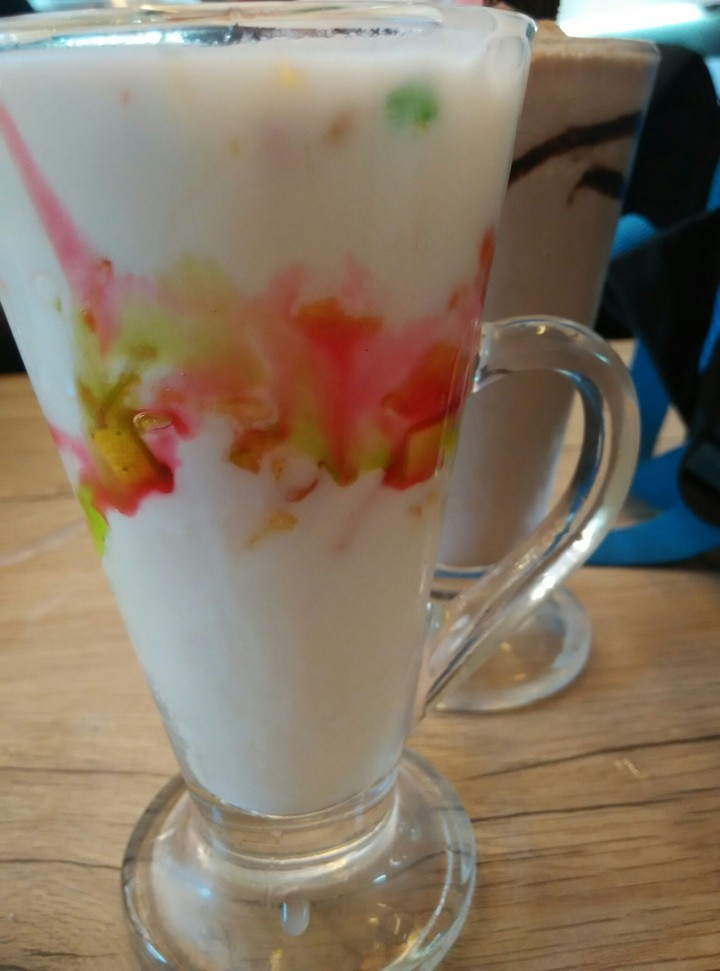 fruit lassi
