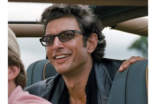 Dr. Ian Malcolm explanation bout chaos .