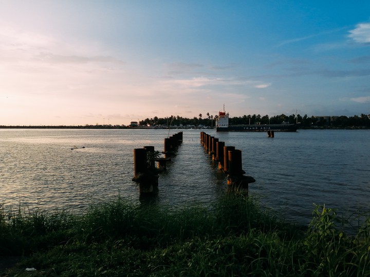 Bridge to Sea