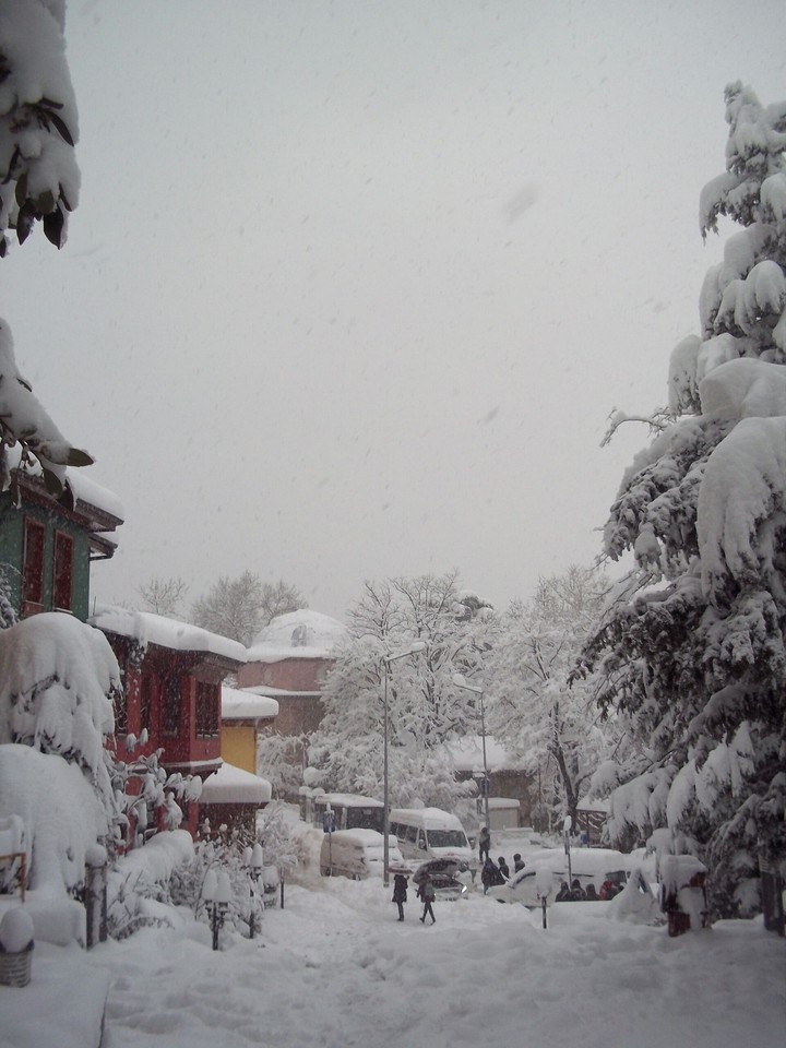 Karlı Yollar