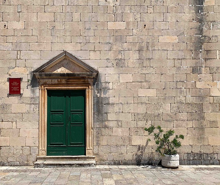 door culture