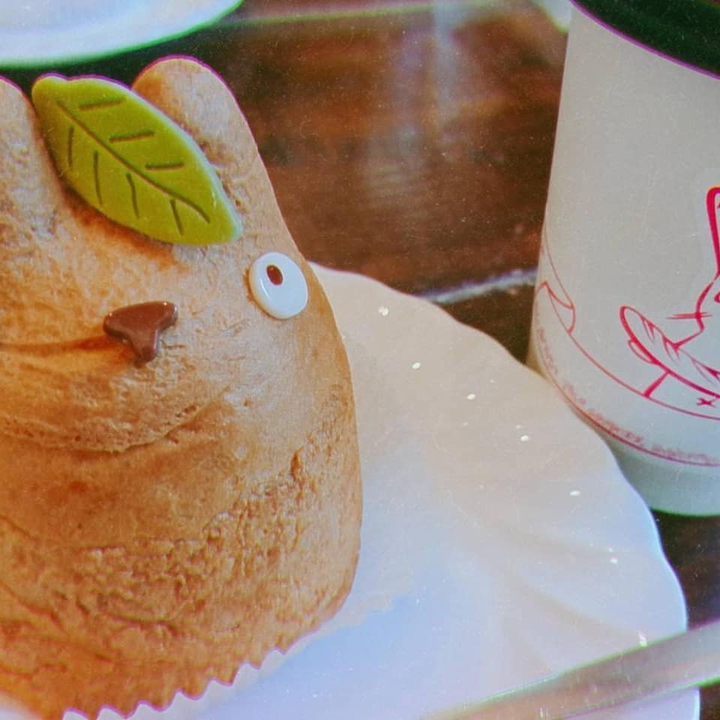 トトロのシュークリーム