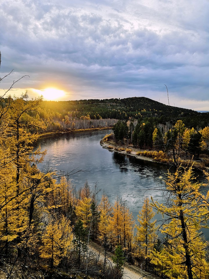 Ingoda river in autumn