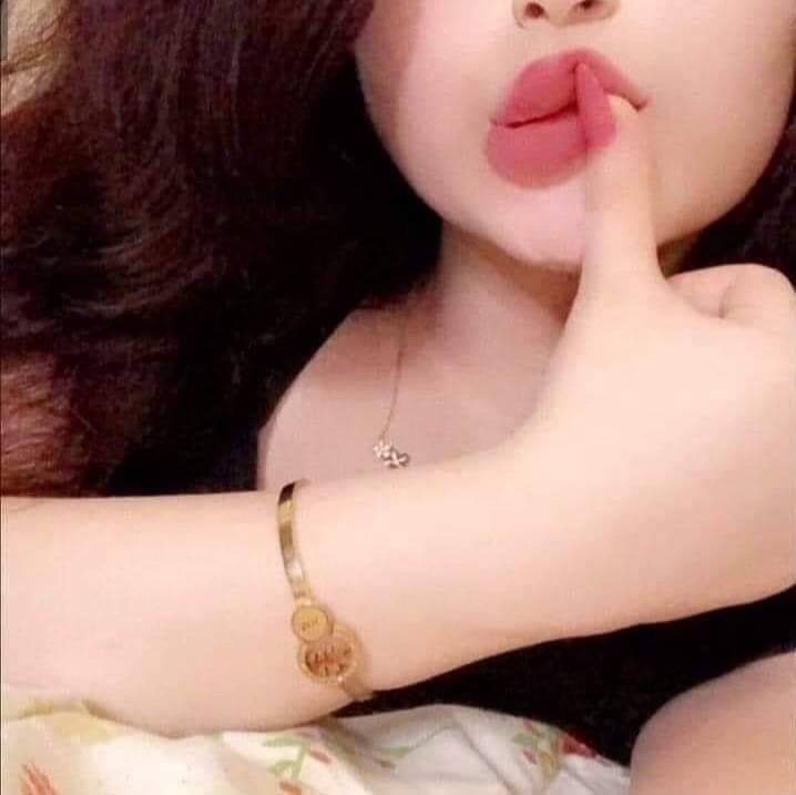 م