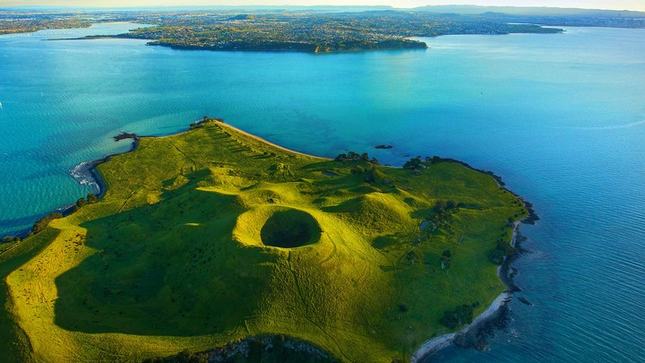Browns island, New Zealand