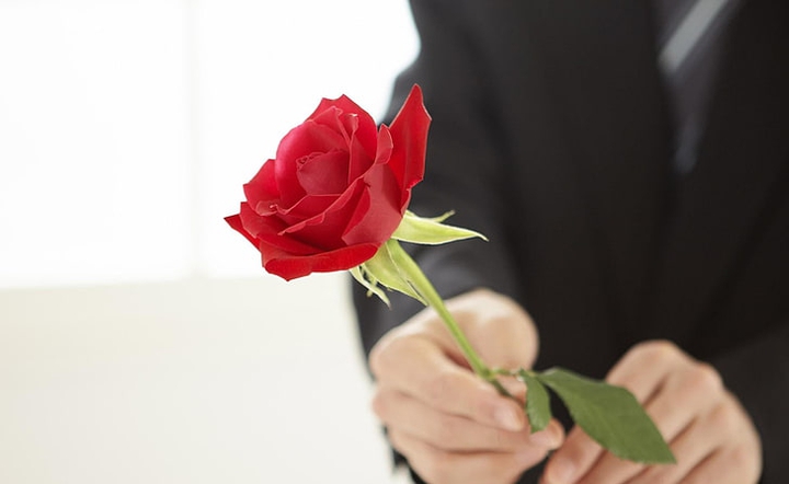 rose...