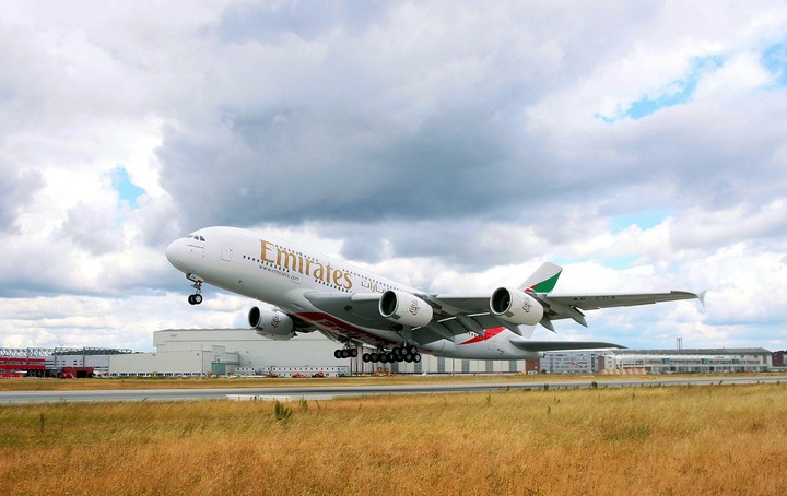 Emirates A380 800