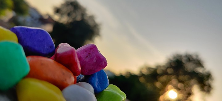 Colorful Experiments