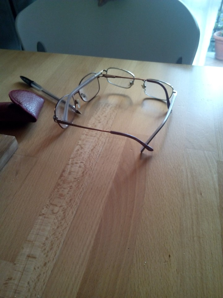 glasses
