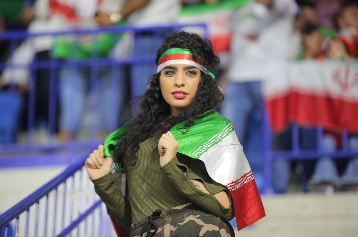 iran 2 oman 0