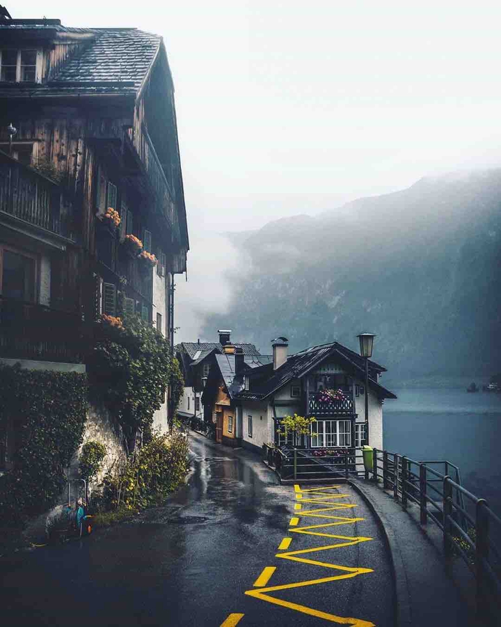 ...in giro...